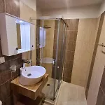 Woodsy Views 1 Bedroom *
